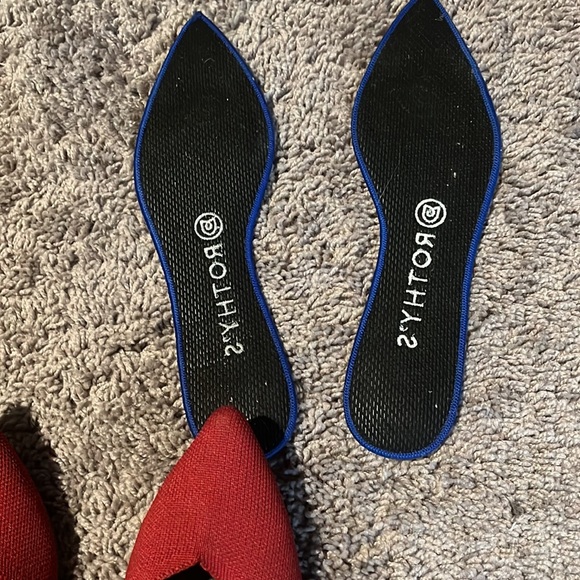 Red Rothy’s.. Size 8 The Point - Picture 4 of 4